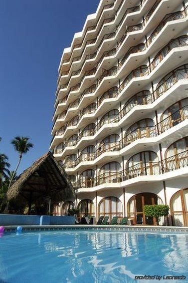 Real Bananas All Inclusive Acapulco Exterior photo